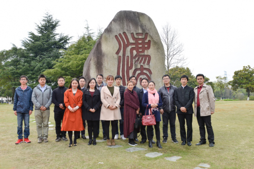 刑邑镇人口_墨江雅邑镇图片(3)