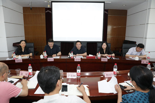 学校召开二级学院工作推进会